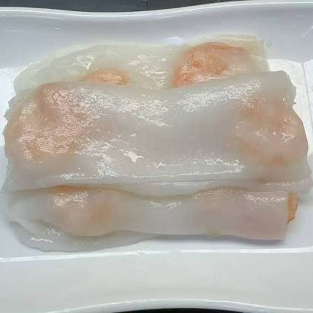 Steam Rice Noodle With Shrimp/banh Uot Tom.